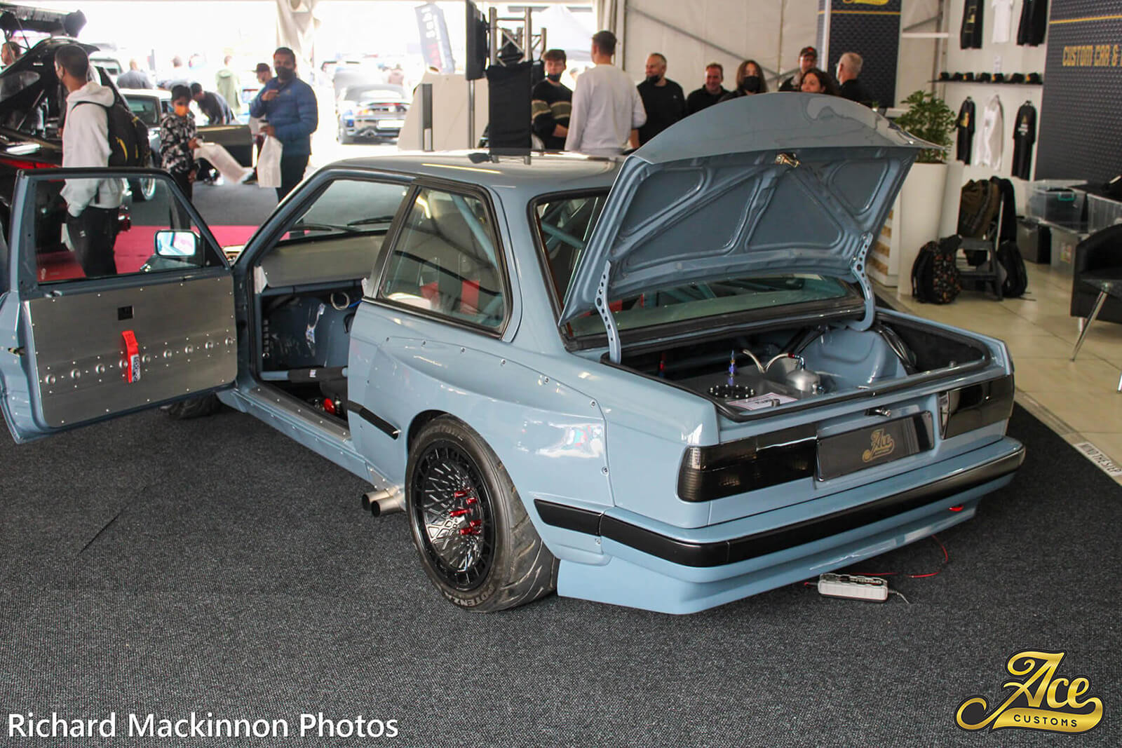 BMW E30 Widebody by Ace Customs