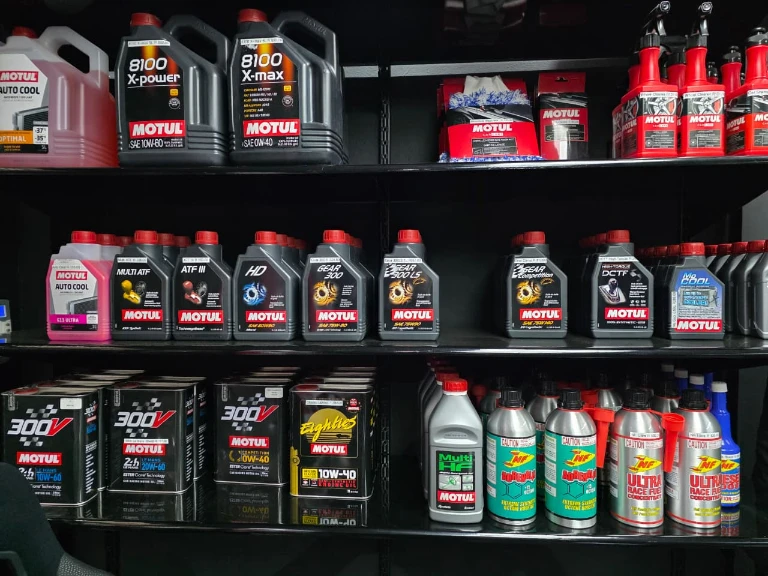 Ace Customs race shop - lubricants