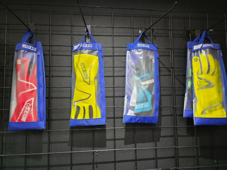 Ace Customs race shop - race gloves